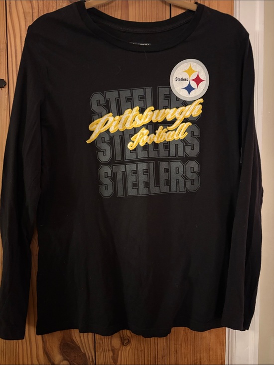 Nfl Apparel Tops - Pittsburgh Steelers Long Sleeve Tee 
Black and Gold